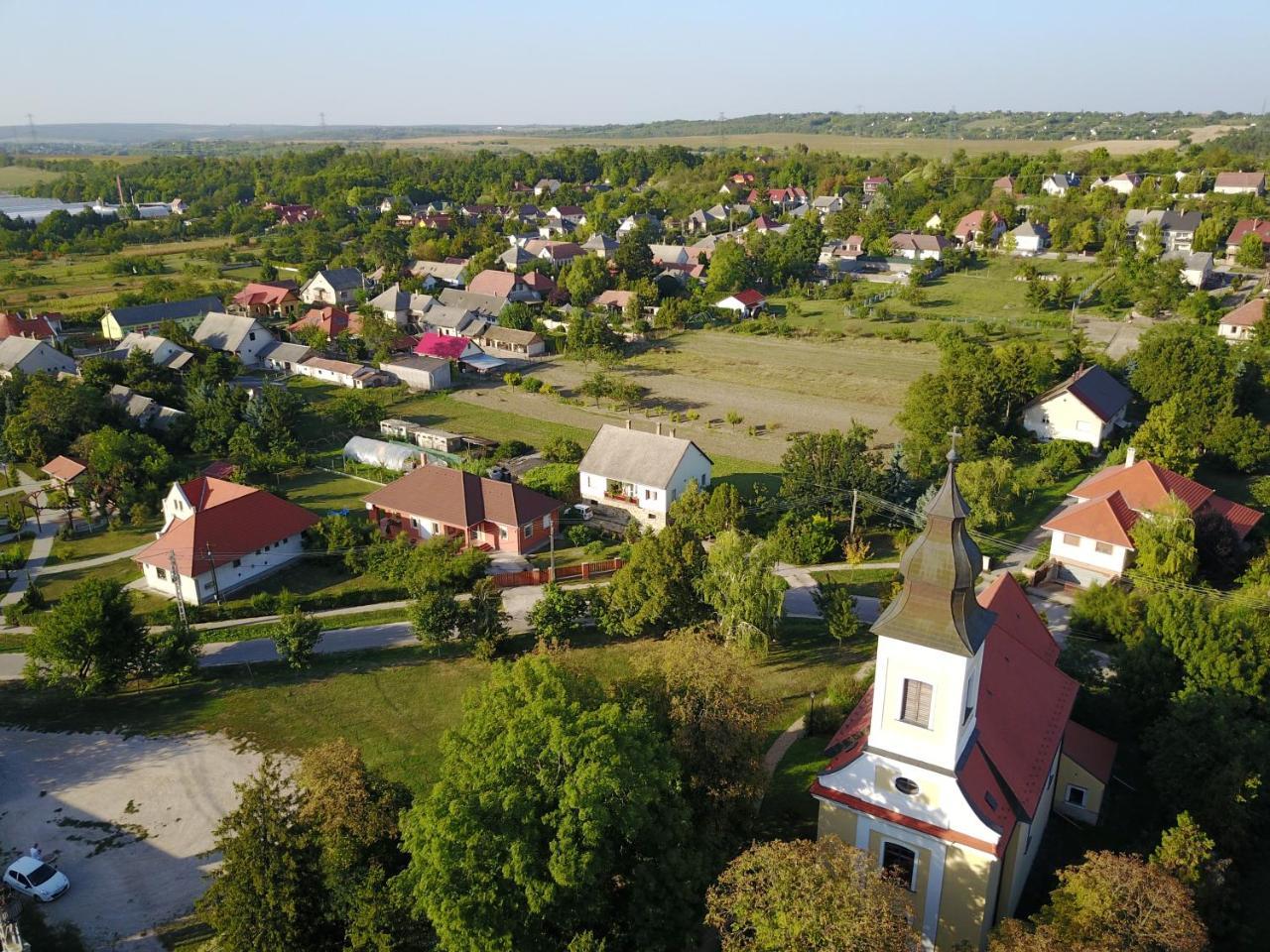 Szép Napot Vendégház Tordas Exterior foto